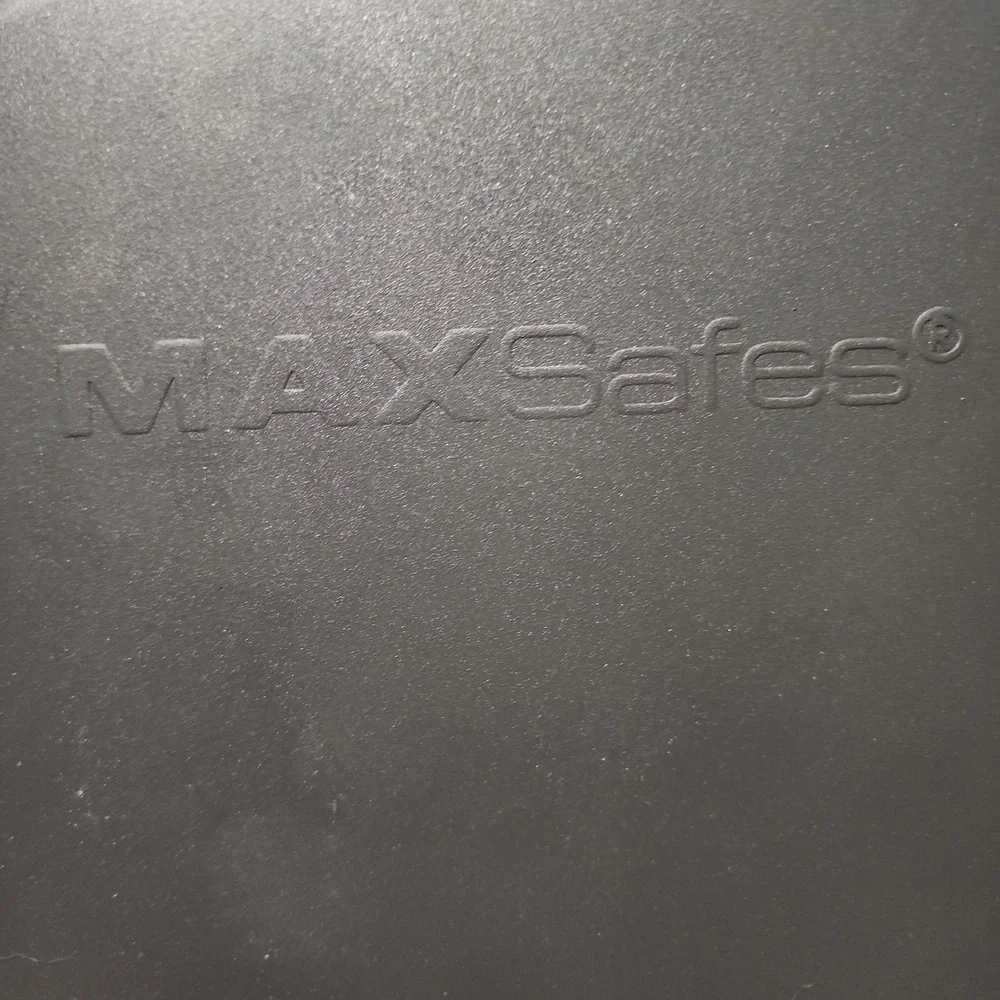 MAXSafes Extra Large 16-Gauge Steel Portable Lock Box Safe Black TSA Compliant